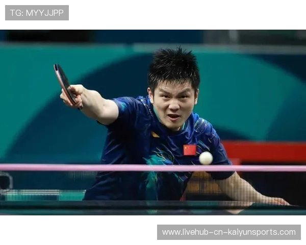 第一次英超现场体验，樊振东笑容满面分享喜悦，樊振东vs西蒙高茨回放